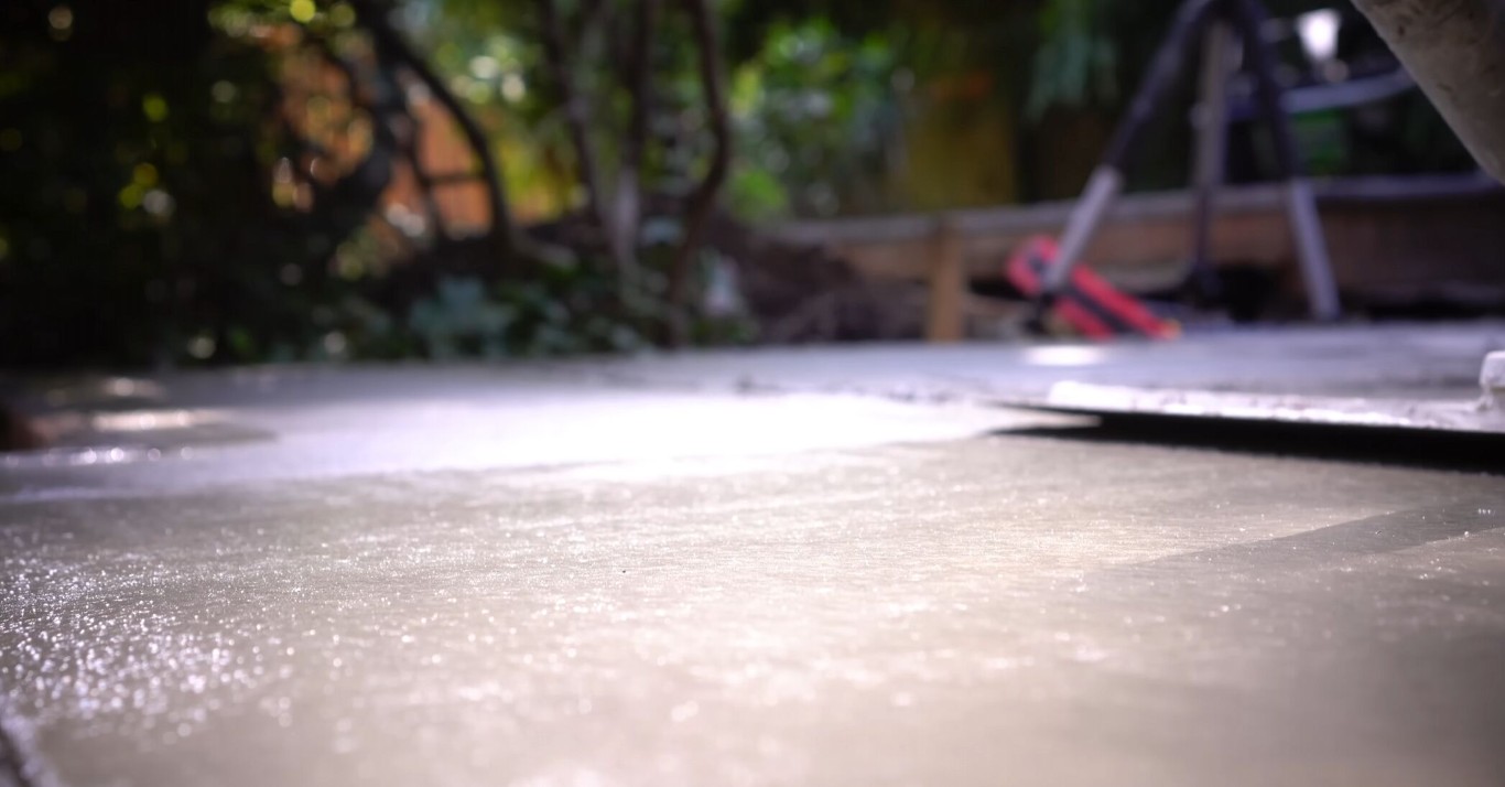 Smooth concrete flatwork and walkway installation in Rosemead, CA